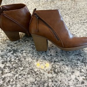 Size 7 Ankle Boot